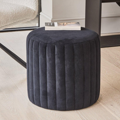40 cm W Velvet Tufted Round Ottoman