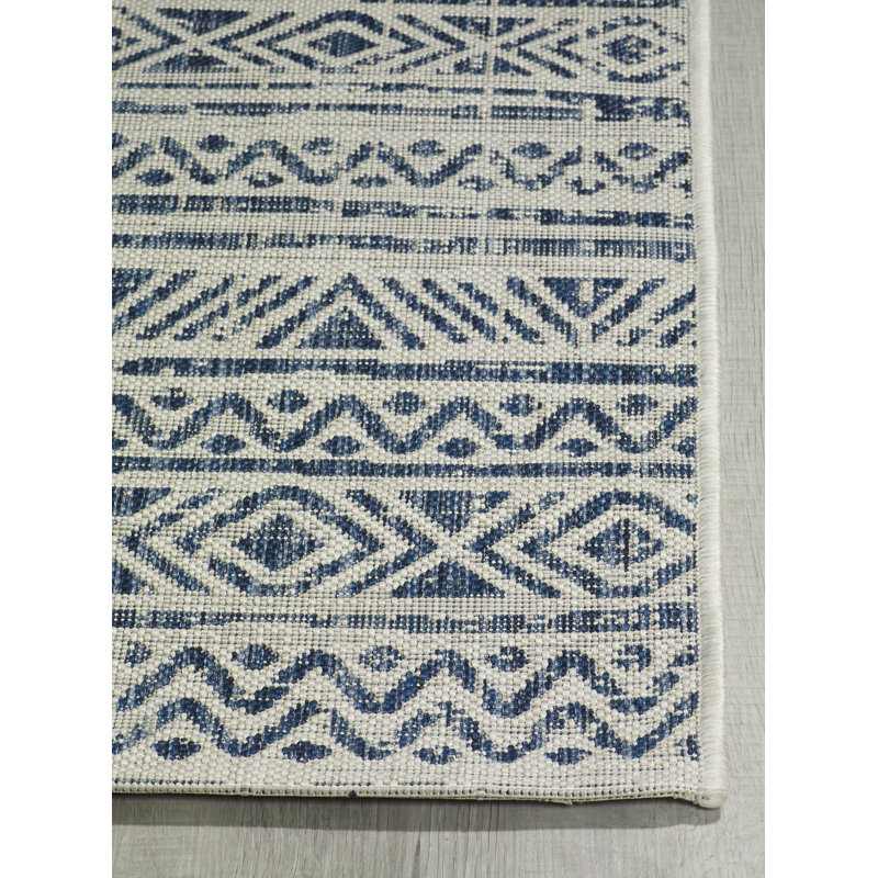 Jeydi Geometric Indoor / Outdoor Rug, Rectangle 2'7" x 4'11"