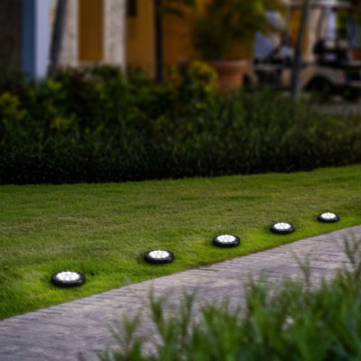 Solar Powered Integrated LED Pathway Light Kit