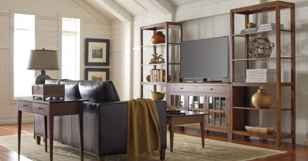 Discover Nichols & Stone