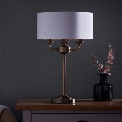 Moorehead Metal Table Lamp
