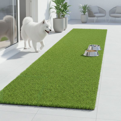 Realistic Indoor/Outdoor Artificial Grass Runner Rug – Extra-Long Custom Sizes – Soft, Durable & Drainage-Backed – Ideal for Patios, Balconies, Entryways, Play Areas & Pet Zones 