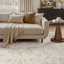 Tapis taupe doux lavable à la machine pour le salon, la chambre à coucher-129497912-130544538