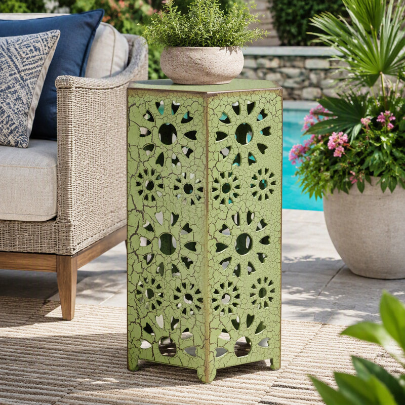 Table d'appoint Galore avec découpe en forme de soleil, Vert