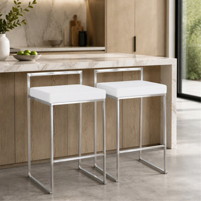 Tabouret de comptoir contemporain empilable en acier inoxydable avec coussin en velours blanc - ensemble de 2