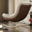 Chaise berçante moderne avec repose-pieds