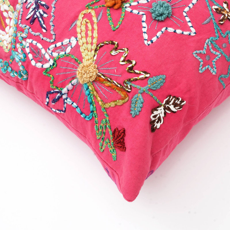 Coussin décoratif | Coussin décoratif en coton brodé | 18 x 18 po