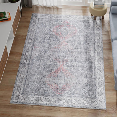 Bungalow Rose Sarah Timeless Rug