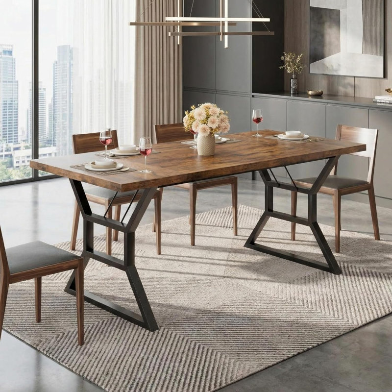 Table de salle à manger Industrial Farmhouse pour 6 personnes - Table rectangulaire de 70,9 po de longueur - Pieds robustes en fer noir - Plateau en bois résistant aux marques - Finition en fer brun et noir rétro