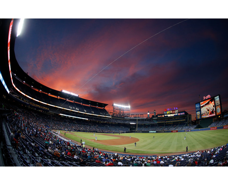 Turner Field, H 16 po x l 24 po