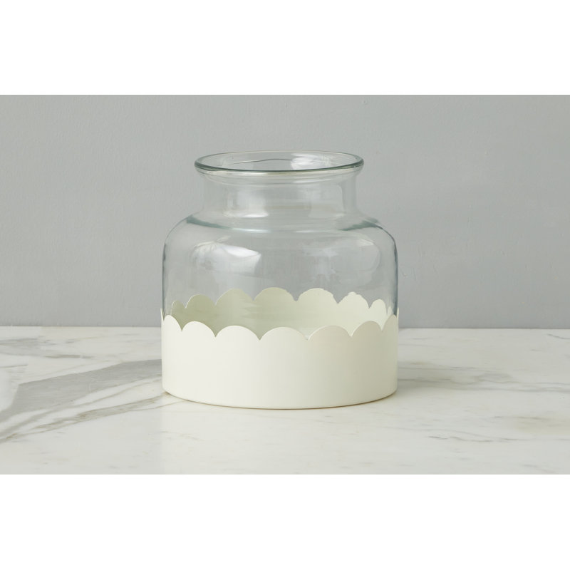 Scalloped Bloom Vase, White