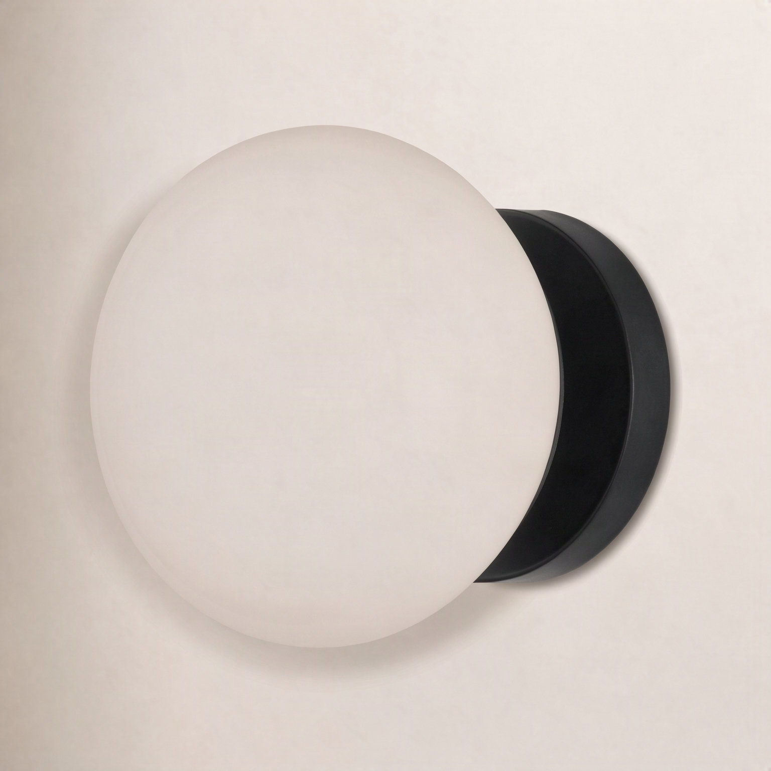 Vibi Single Light Dimmable Flush Mount Sconce, Chrome
