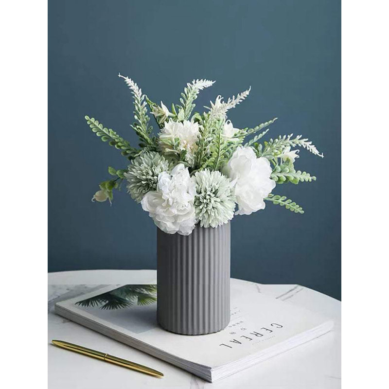 Vase de table intérieur / extérieur Munich, Gris, H 6,3 po x l 3,5 po x P 3,5 po