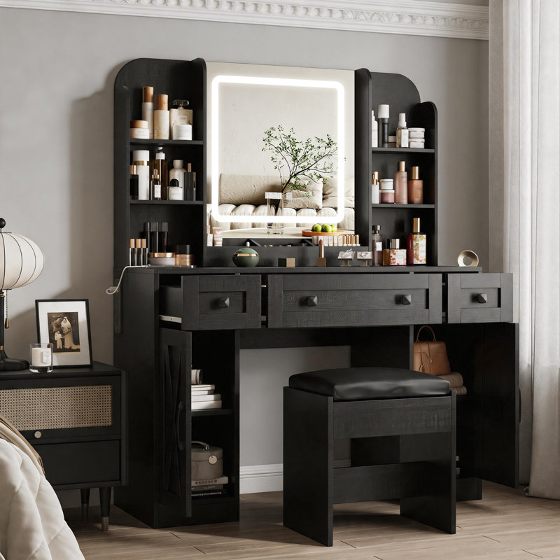Kahala Vanity, Black