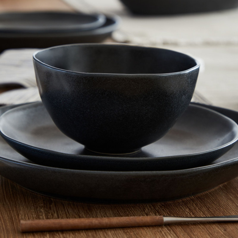 Livia Handmade Stoneware Dining Bowl, Matte Black