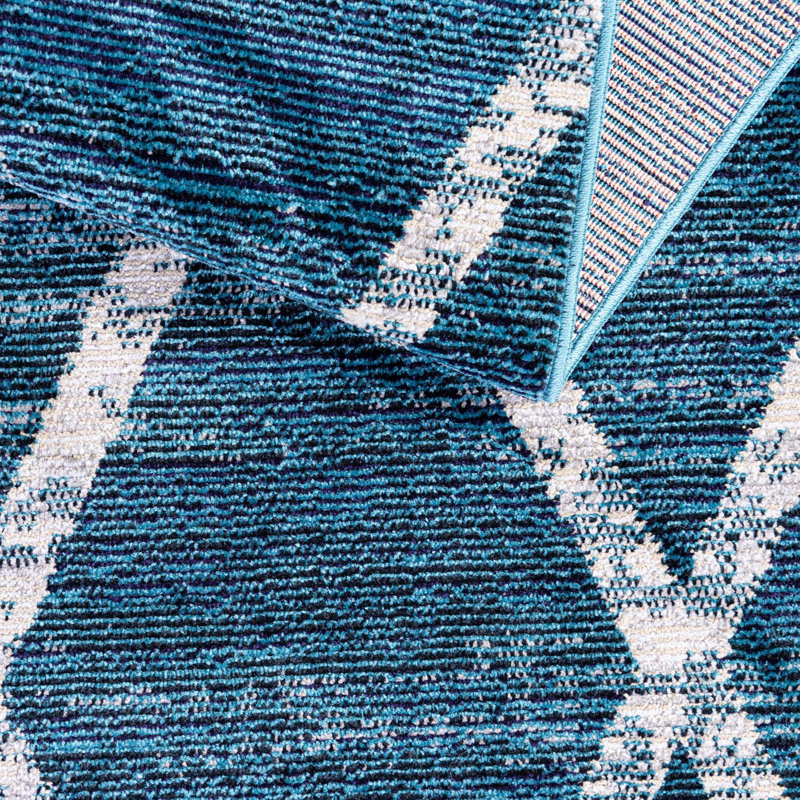 Geometric Indoor Rug, Rectangle 4'1" x 6'1"