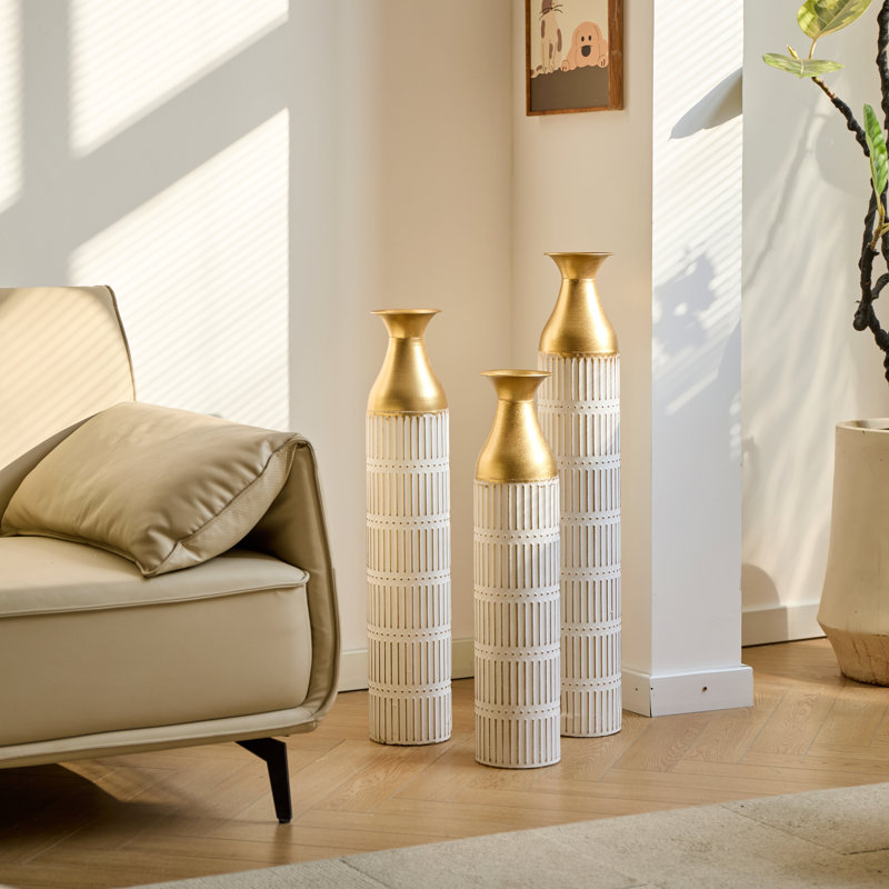Vase de plancher en métal Mikinzi