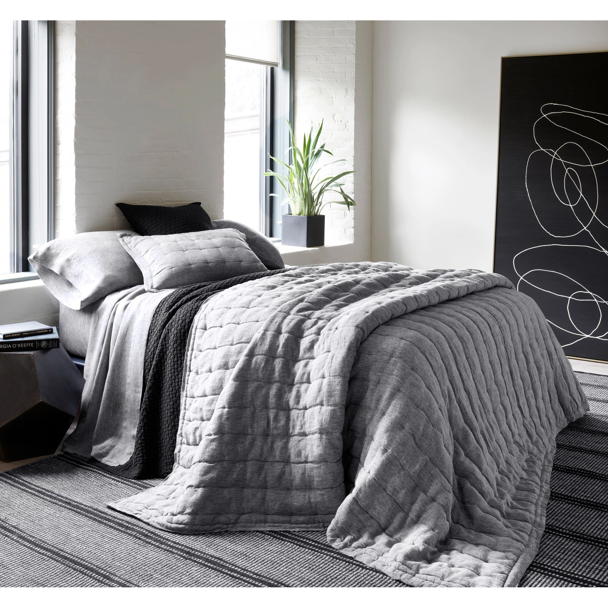 Lodi Matelasse Coverlet, Queen Coverlet, Black