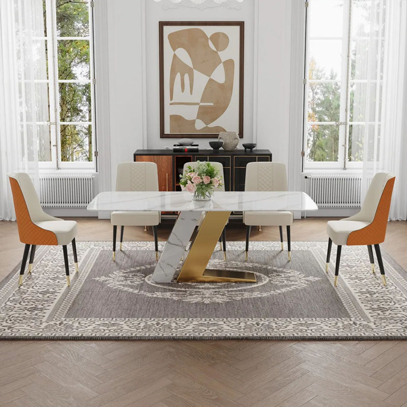 Chaise de salle à manger