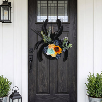 Halloween Wooden Spider Wreath with Sunflowers & Fall Flowers, Personalized Rustic Door Hanging Decor for Front Porch Indoor & Outdoor Party Use