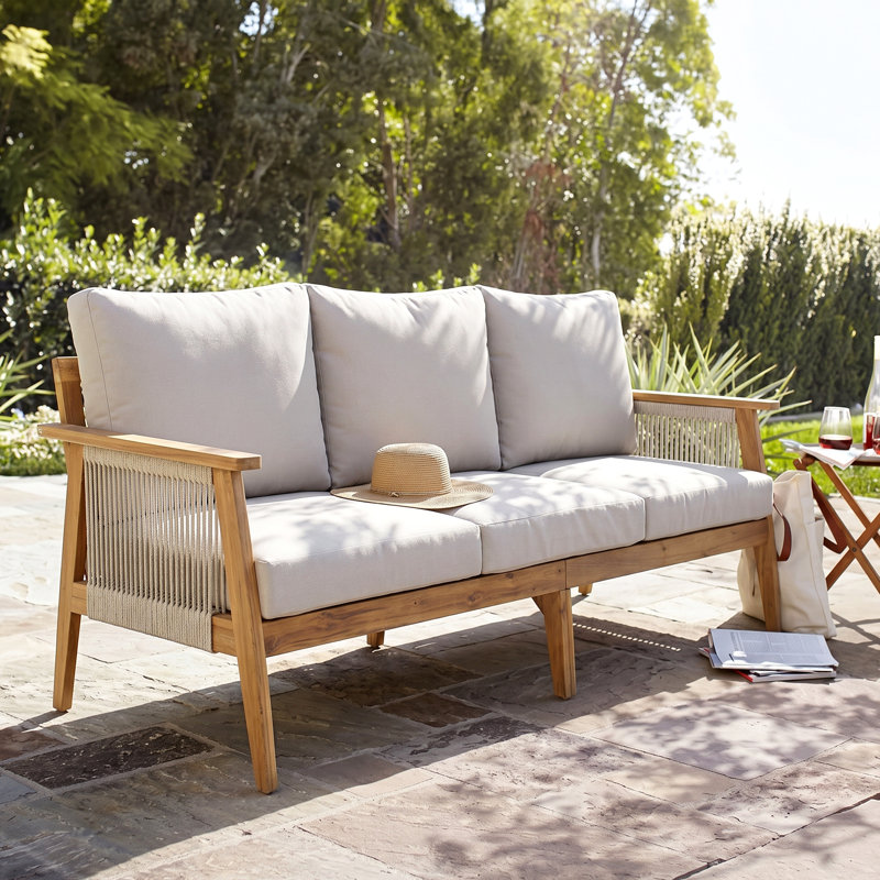 Canapé de patio moderne en bois d'acacia à 3 places avec assise profonde et coussins hydrofuges Brendan