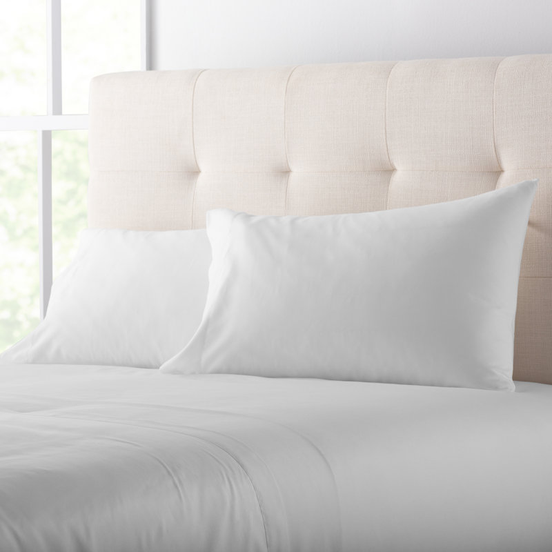 Ensemble de lit dans un sac léger - Basics by Wayfair ™, Édredon grand et 7 pièces supplémentaires, Indigo