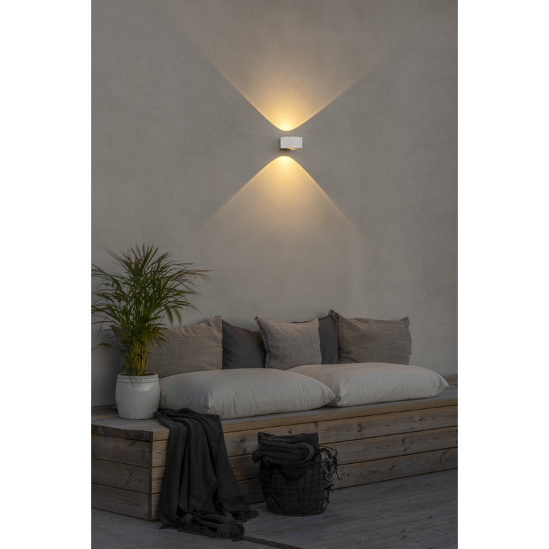 6.5cm H Integrated LED Outdoor Sconce, White