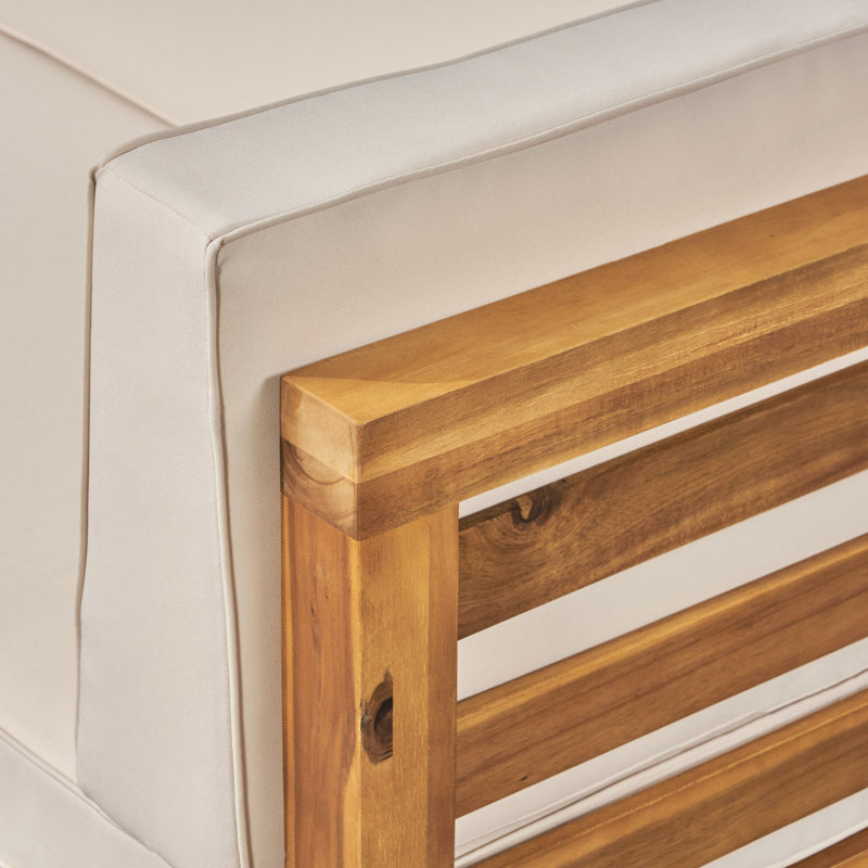 Fauteuil club beige - Structure en bois et tapis imperméables pour une utilisation extérieure : Style moderne du milieu du siècle avec construction