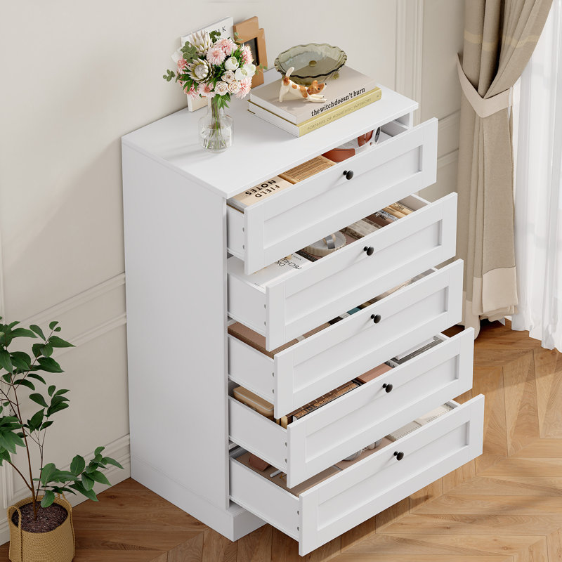 Arfon 29.1'' W 5 - Drawer Dresser, White