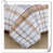 Blanc / carreaux bruns est en rupture de stock