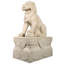 Statue de chien femelle