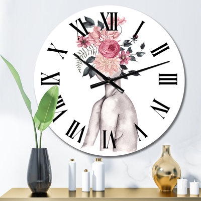 Horloge murale surdimensionnée Momie