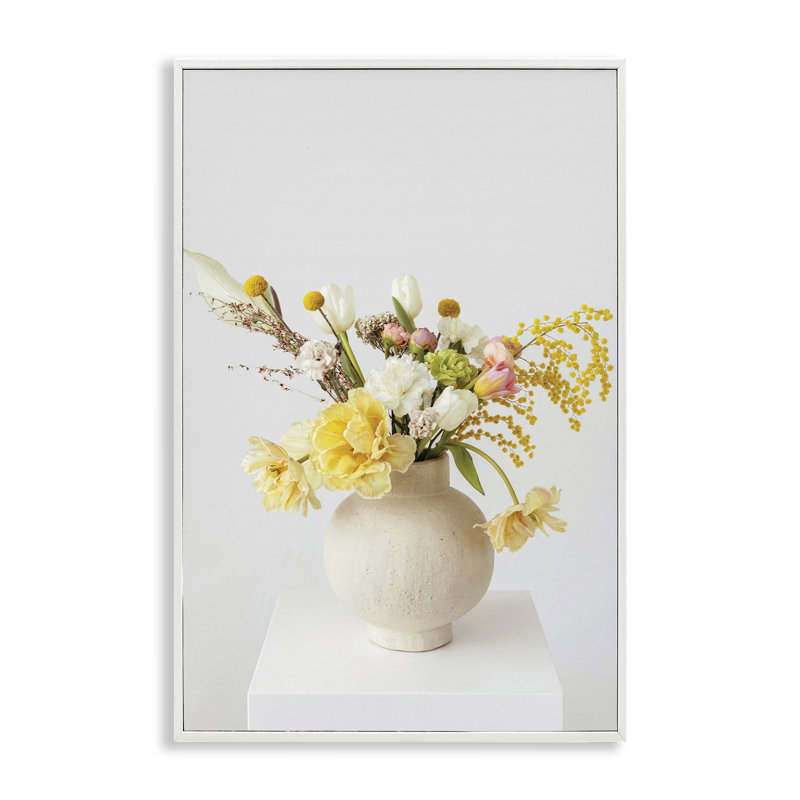 Vase simple, estampe numérique par Incado bg-204, Estampe numérique encadrée blanc bord de mer, H 30 po x l 20 po