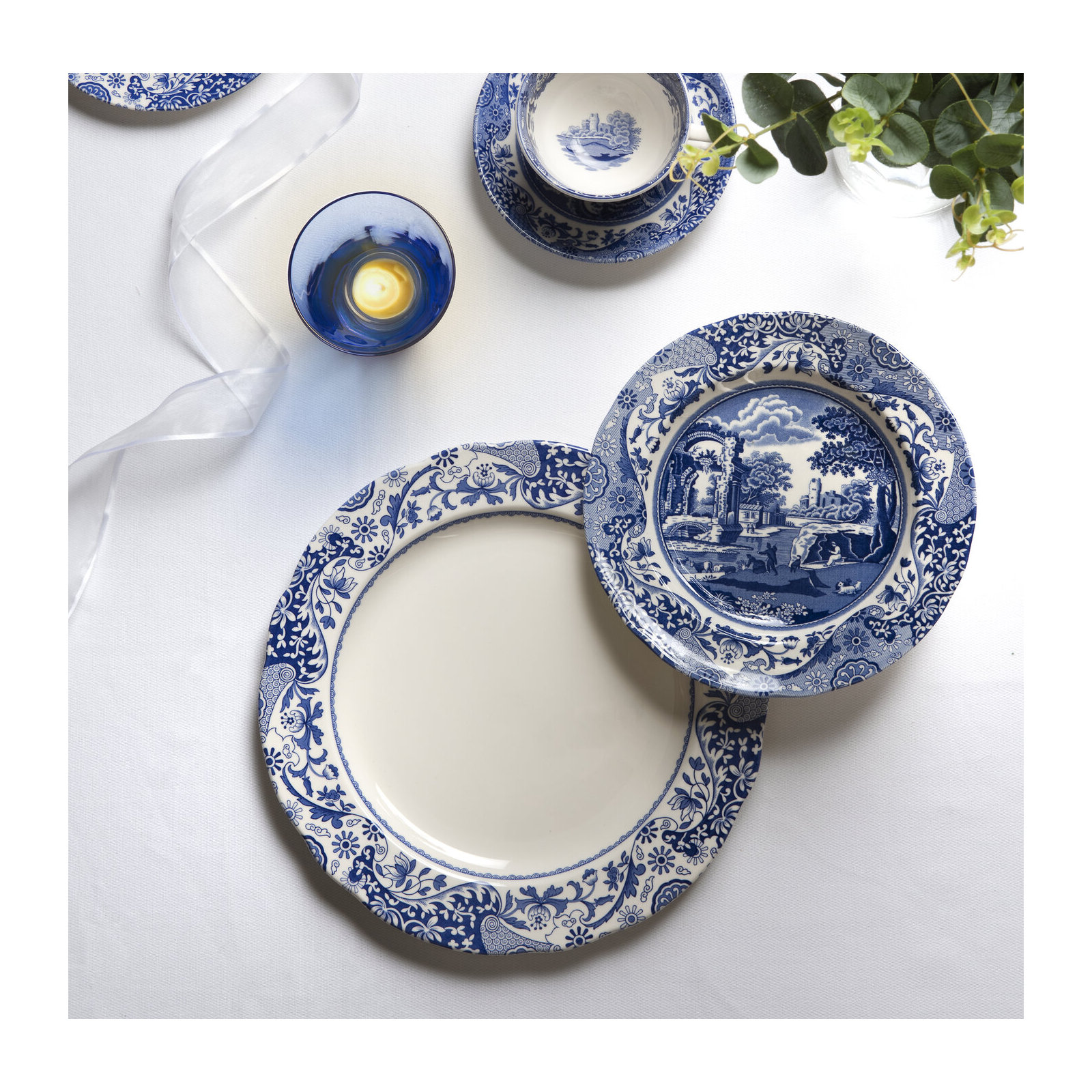Spode Bi Brocato Dinner Plate