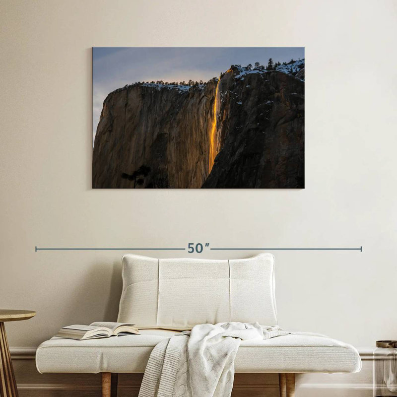 Alvord Yosemite Firefall, H 26 po x l 39 po