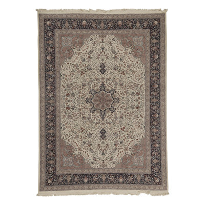 Tapis de haute qualité noué à la main