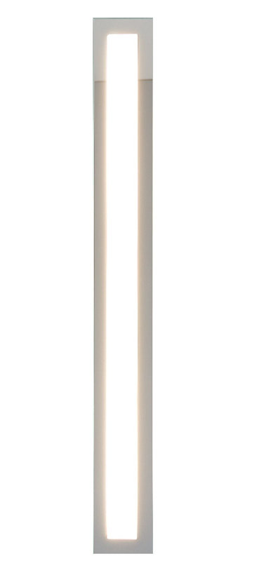 Inline 1-Light Bath Bar, 30" H x 3.5" W x 4.75" D, 4000