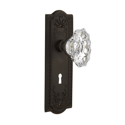 Meadows Plate with Decorative Keyhole and Chateau Door Knob