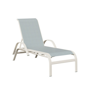 Chaise longue en aluminium blanc mat avec tissu Calypso Sling de Berlin Gardens Murphy