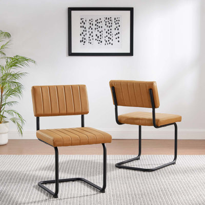 Chaise d'appoint capitonnée en cuir et métal