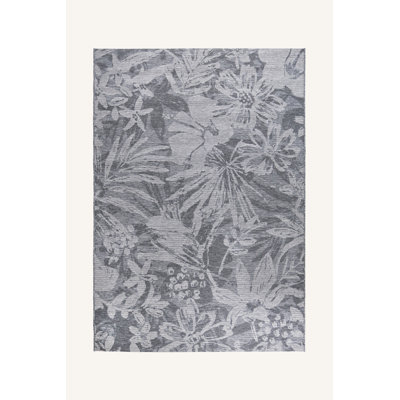 Cecila Floral Indoor / Outdoor Area Rug