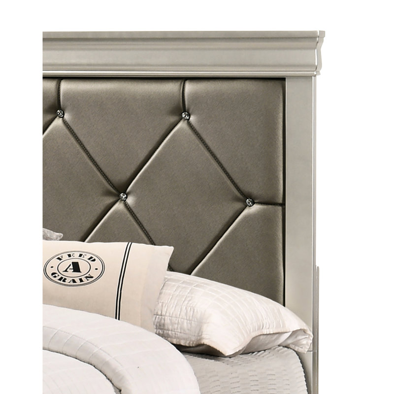 Lit double en bois avec tête de lit tapissier à texture crocodile beige et bois, Lit double