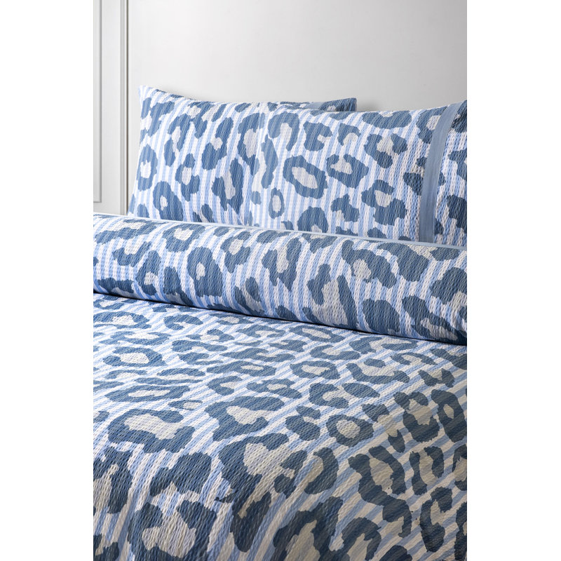 Seersucker Leopard Guest Room Case Pack, Queen Duvet Cover + 2 Queen Shams