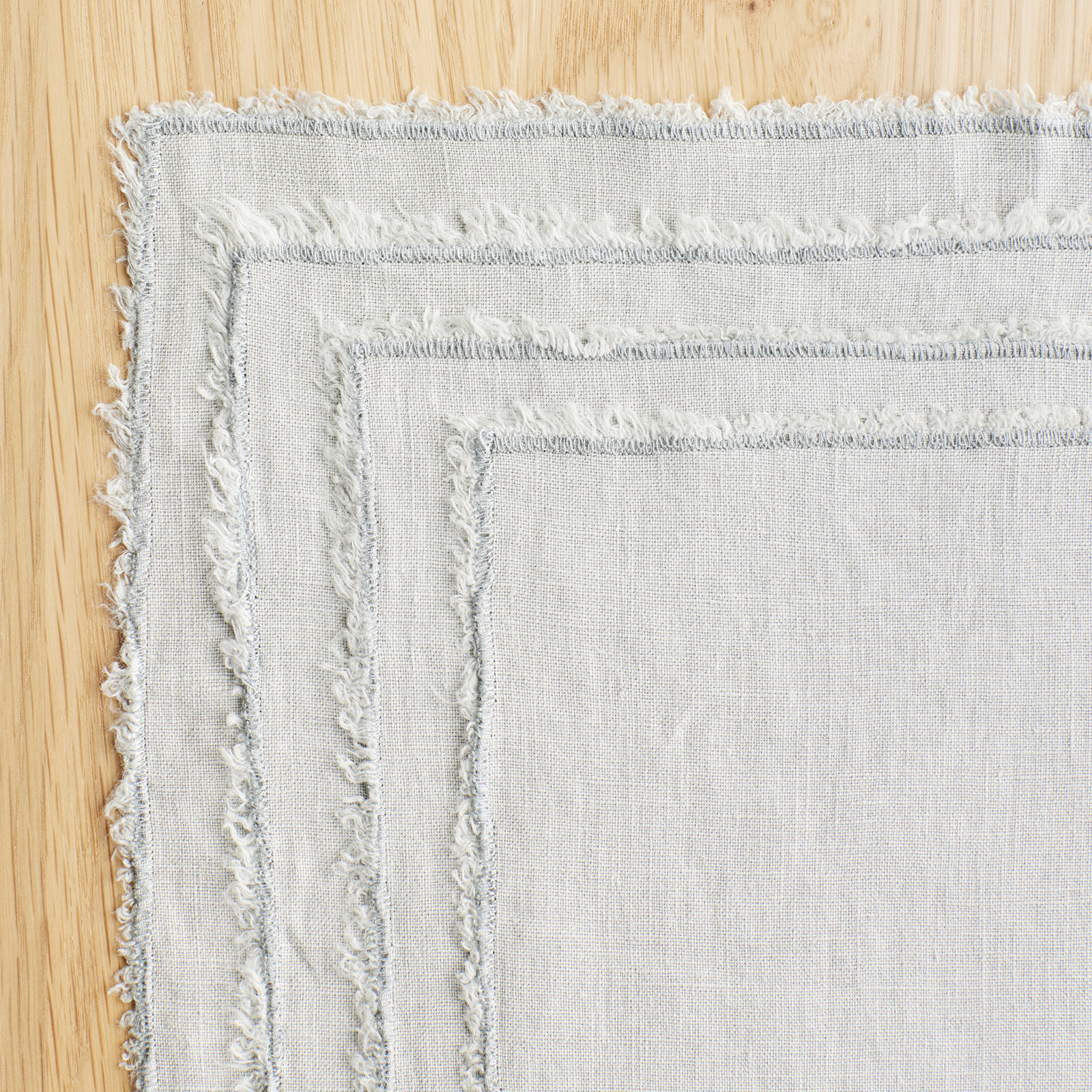 Zadia Reversible Linen Placemat, Blue/Gray