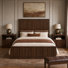 Ensemble de lit plateforme moderne en bois cannelé et 2 tables de chevet avec rangement ouvert, ensemble de chambre à coucher 3 pièces
