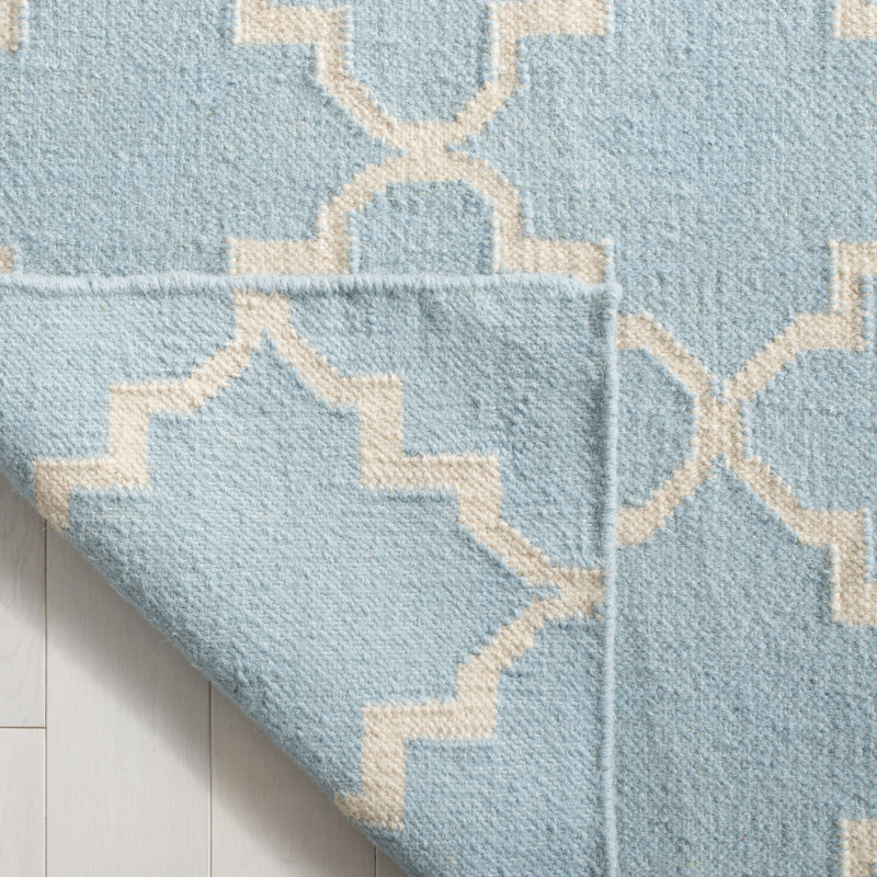 Mccall Hand Woven Flat Weave Wool/Cotton Geometric Rug in Light blue/Ivory, Rectangle 5' x 8'