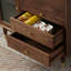 Un buffet simple-126751543