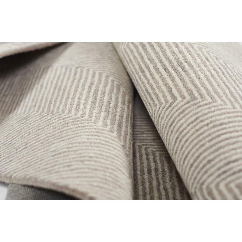 Wheaton Wool Chevron Area Rug in Taupe, Rectangle 9' x 12'