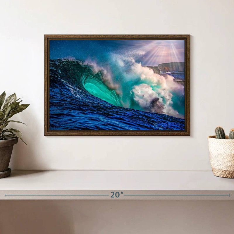 Grande vague, 13 po x 9 po, Cadre flottant noyer