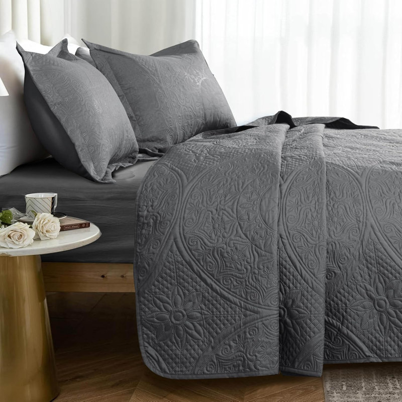 Lightweight Summer Bedspreads - 3 Piece Oversized Quilt Set - Reversible Coverlet Set - Twin Size, Gray Floral